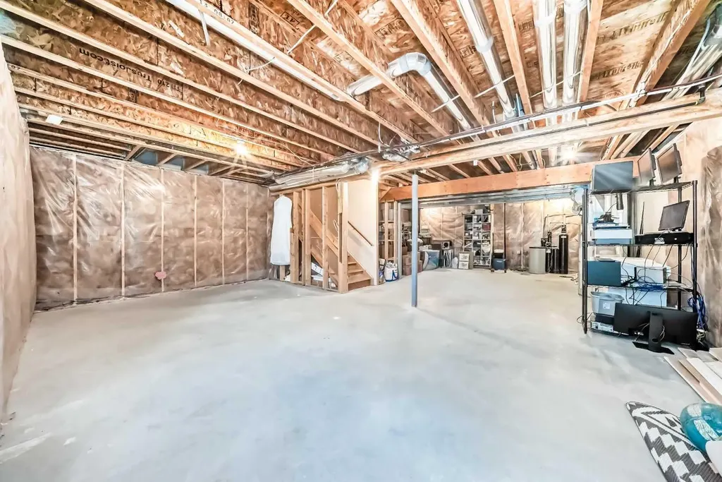98 Mahogany Way SE Calgary AB T3M 1N5