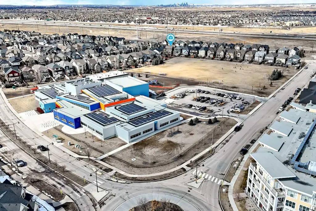 98 Mahogany Way SE Calgary AB T3M 1N5