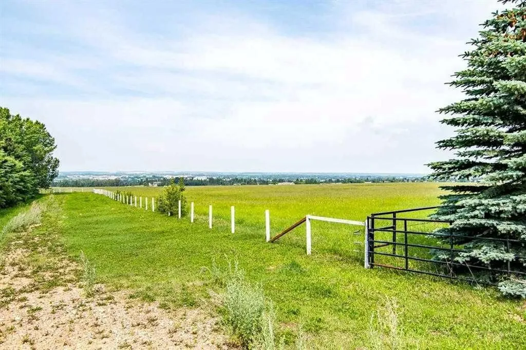3500 35 Street Ponoka AB T4J 1A8