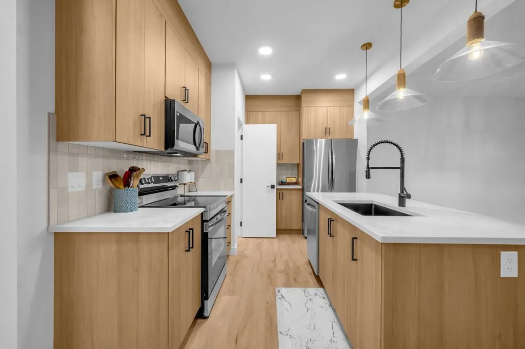 288 Sora Terrace SE Calgary AB T3S 0L8