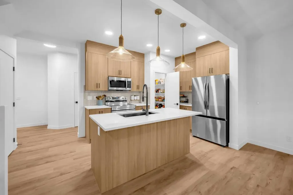 288 Sora Terrace SE Calgary AB T3S 0L8