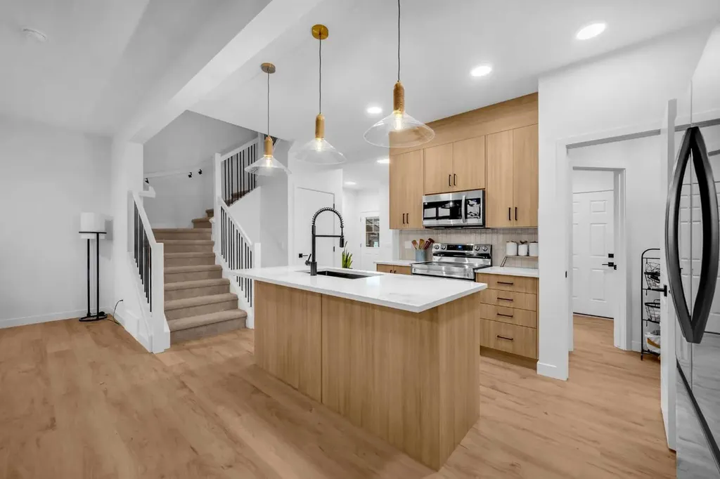 288 Sora Terrace SE Calgary AB T3S 0L8