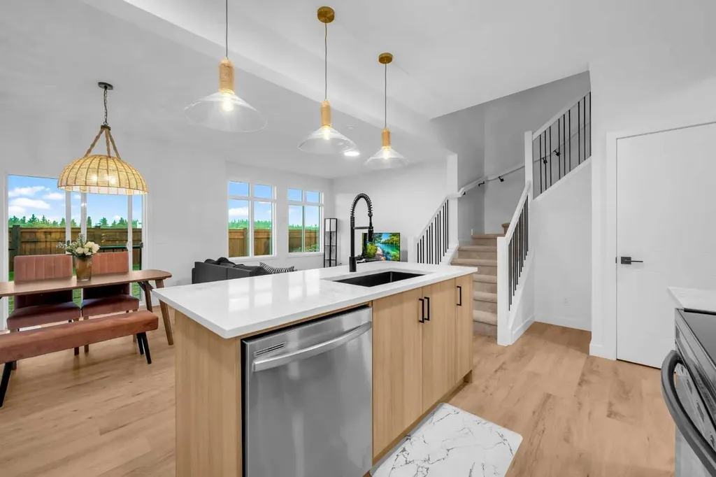 288 Sora Terrace SE Calgary AB T3S 0L8
