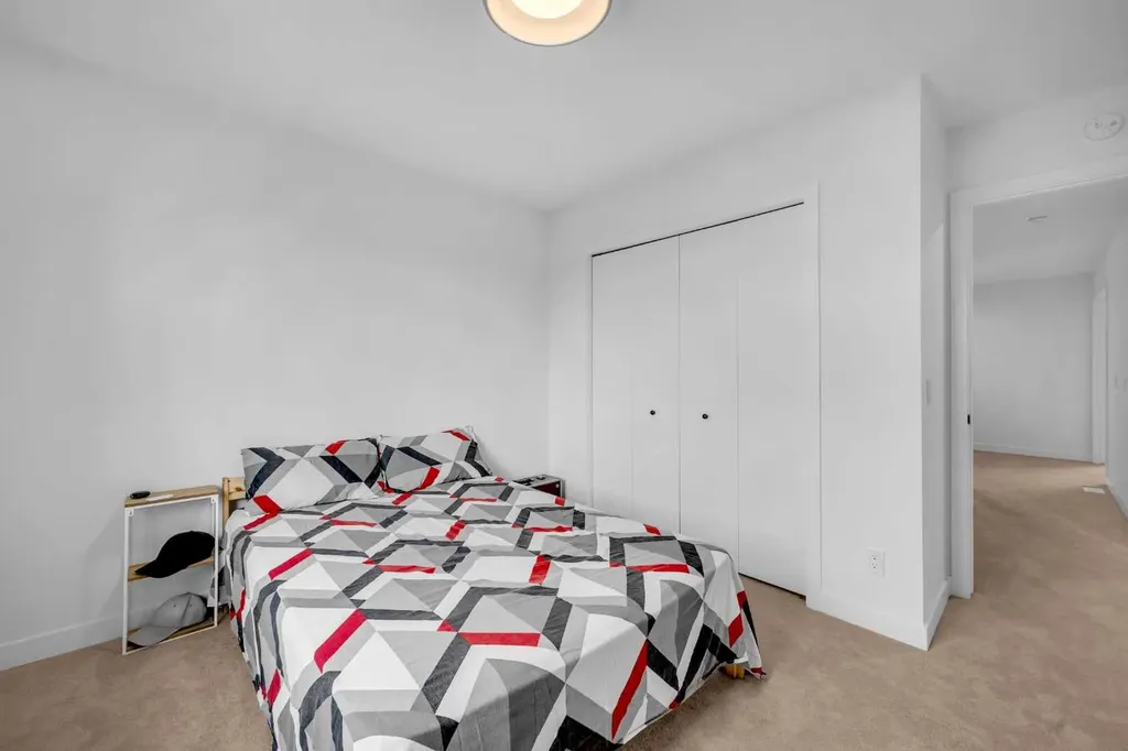 288 Sora Terrace SE Calgary AB T3S 0L8