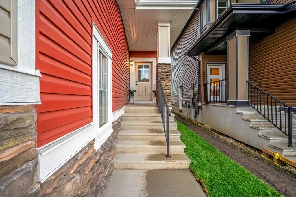 288 Sora Terrace SE Calgary AB T3S 0L8