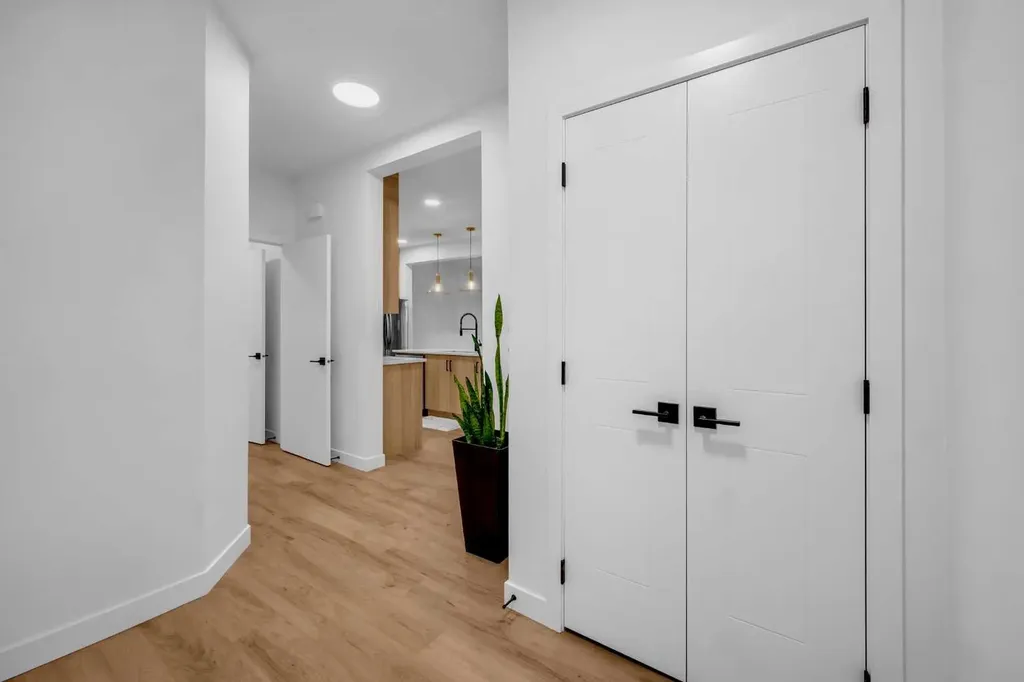 288 Sora Terrace SE Calgary AB T3S 0L8