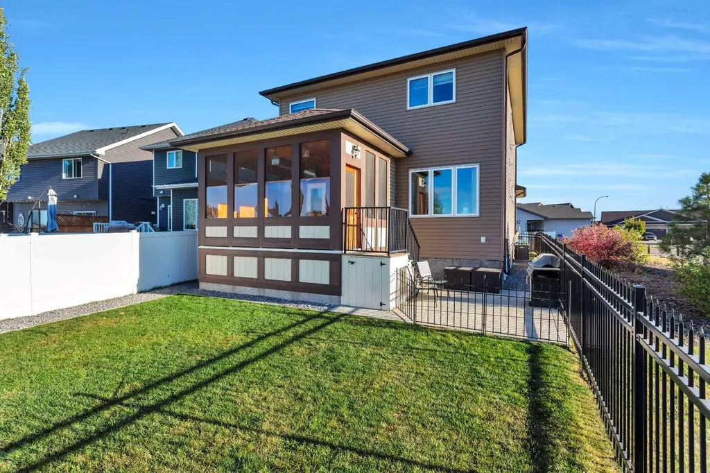100 Van Slyke Way Red Deer AB T4R 0N5