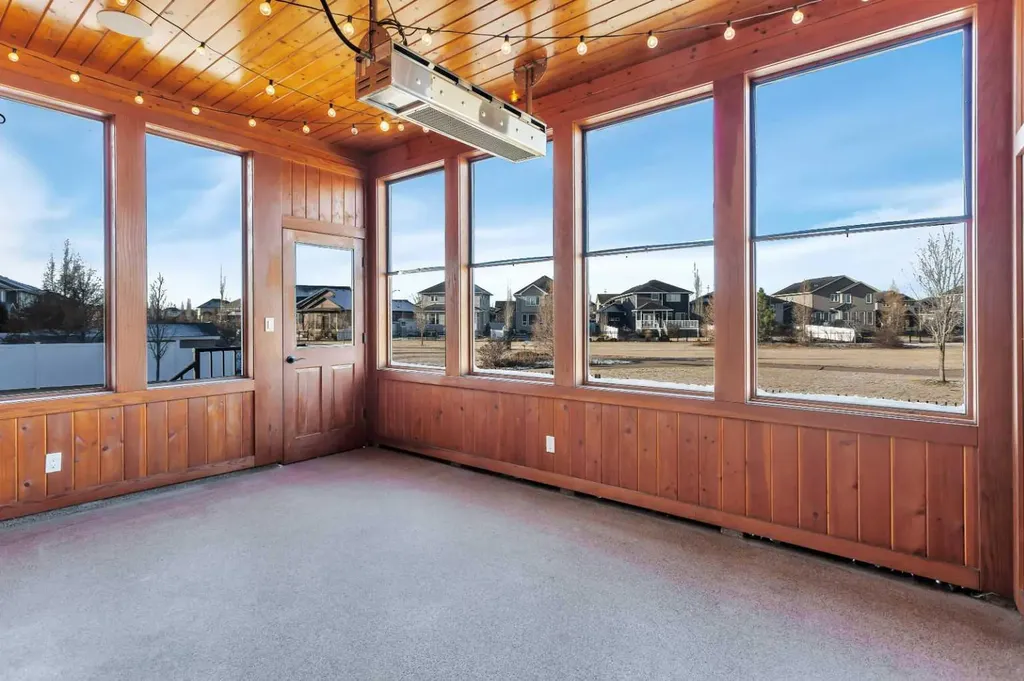 100 Van Slyke Way Red Deer AB T4R 0N5