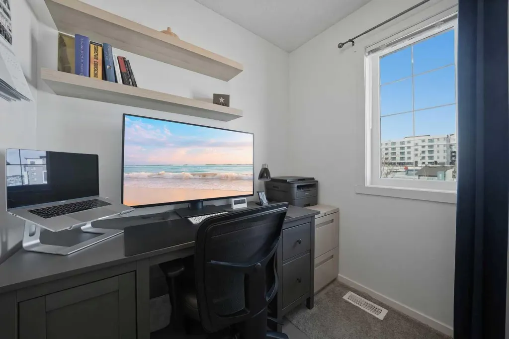 189 Mahogany Drive SE Calgary AB t3m2k6