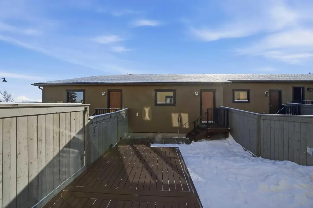 189 Mahogany Drive SE Calgary AB t3m2k6