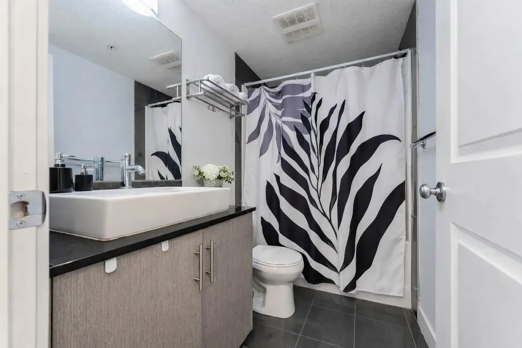 240 Skyview Ranch Road NE Calgary AB T3N0P4