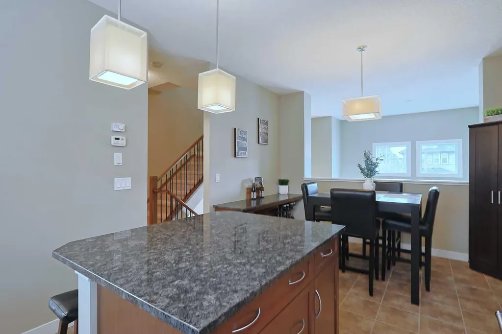 505 Evanston Square NW Calgary AB T3P 0G9