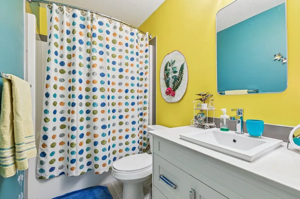 200 Seton Circle SE Calgary AB T3M 3X1