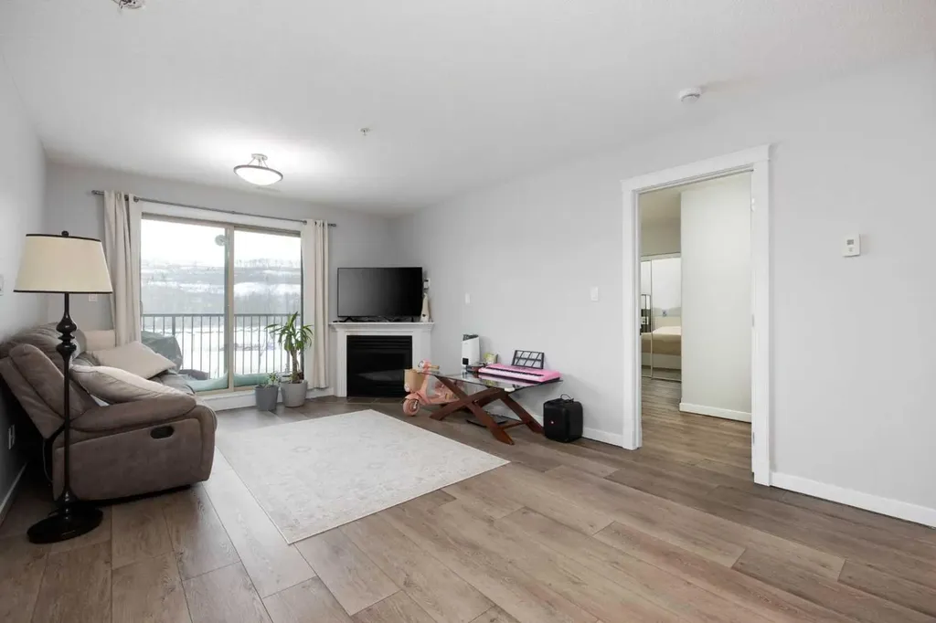 8535 Clearwater Drive Fort Mcmurray AB T9H5G2