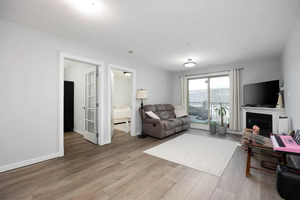 8535 Clearwater Drive Fort Mcmurray AB T9H5G2
