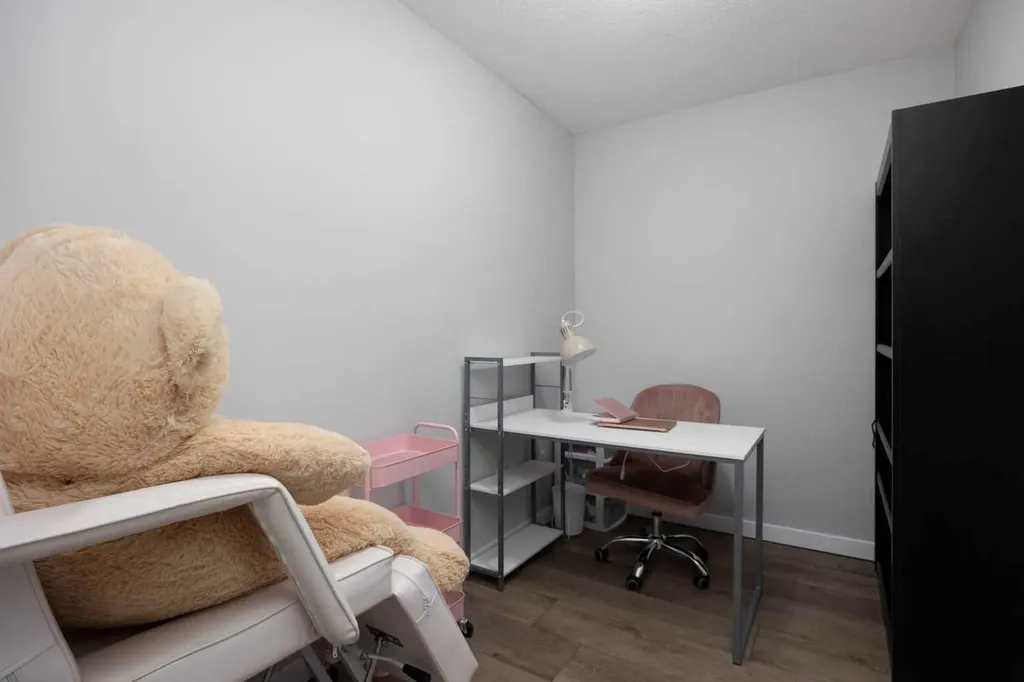 8535 Clearwater Drive Fort Mcmurray AB T9H5G2