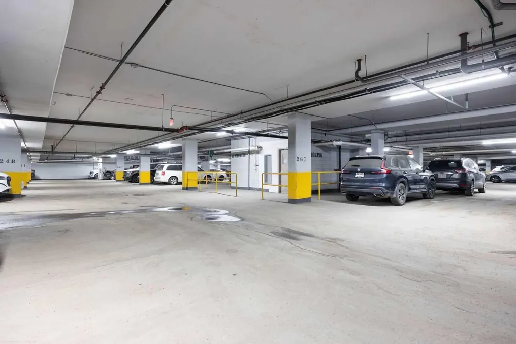 8535 Clearwater Drive Fort Mcmurray AB T9H5G2