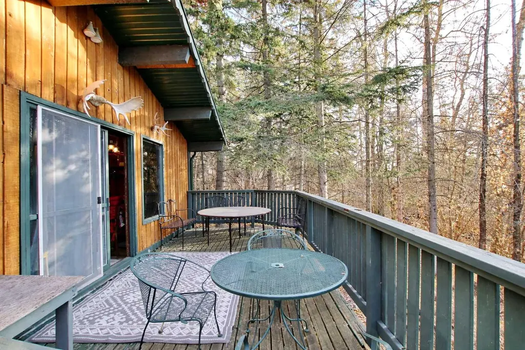 603 Fox Crescent Sunbreaker Cove AB T0C 0J0