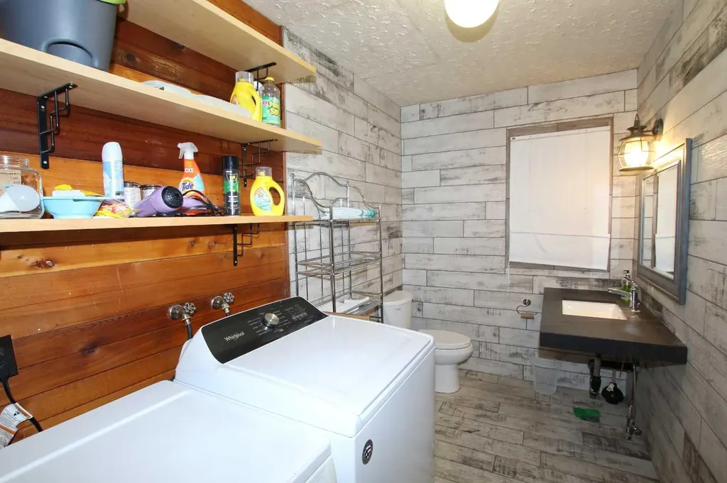 603 Fox Crescent Sunbreaker Cove AB T0C 0J0