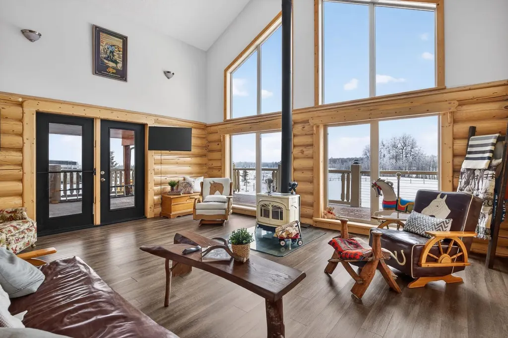 3-4535 Township Road 320 Rural Mountain View County AB T0M 1X0