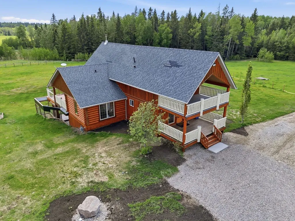 3-4535 Township Road 320 Rural Mountain View County AB T0M 1X0