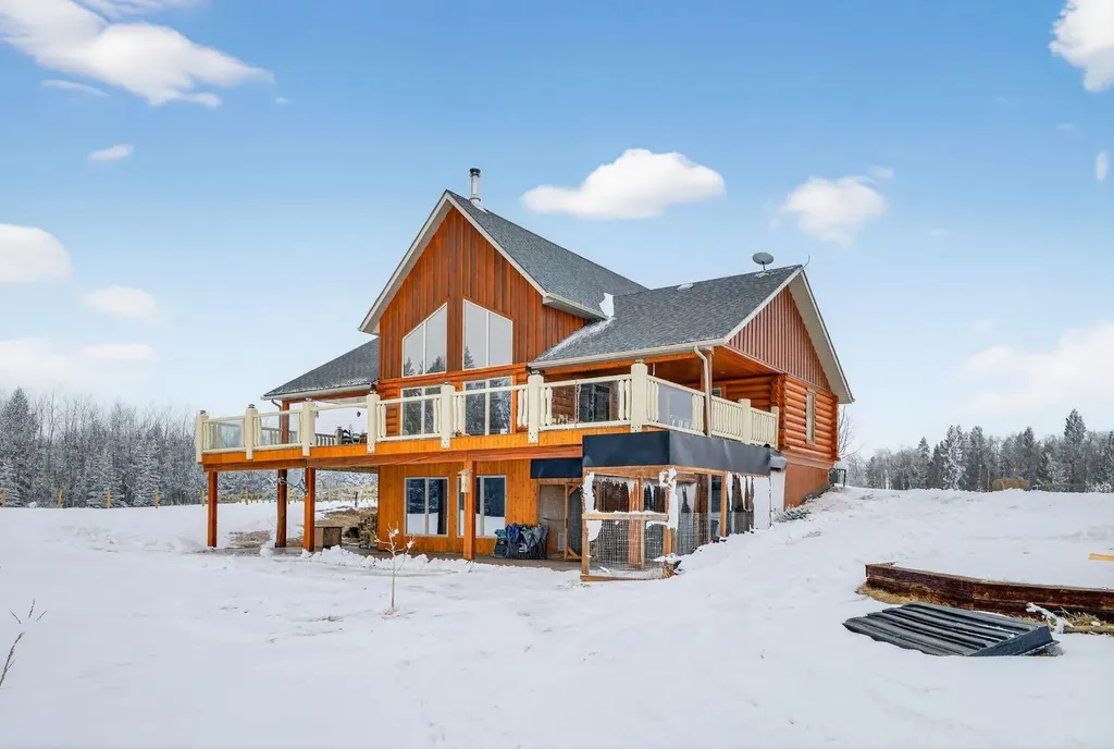 3-4535 Township Road 320 Rural Mountain View County AB T0M 1X0