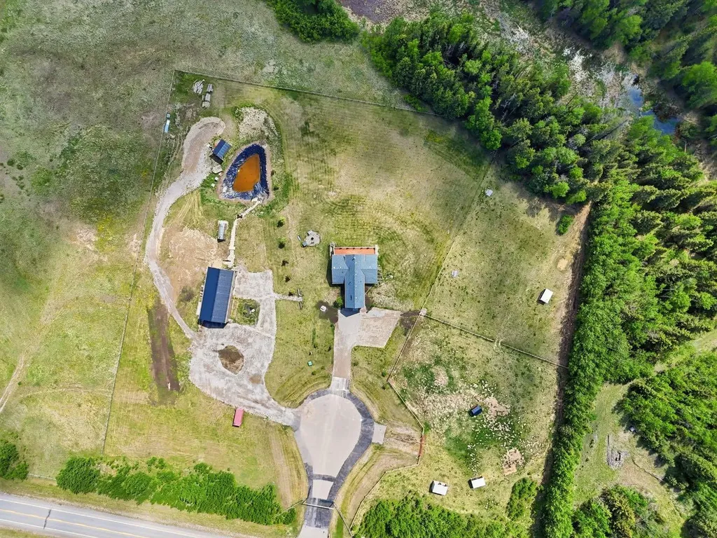 3-4535 Township Road 320 Rural Mountain View County AB T0M 1X0