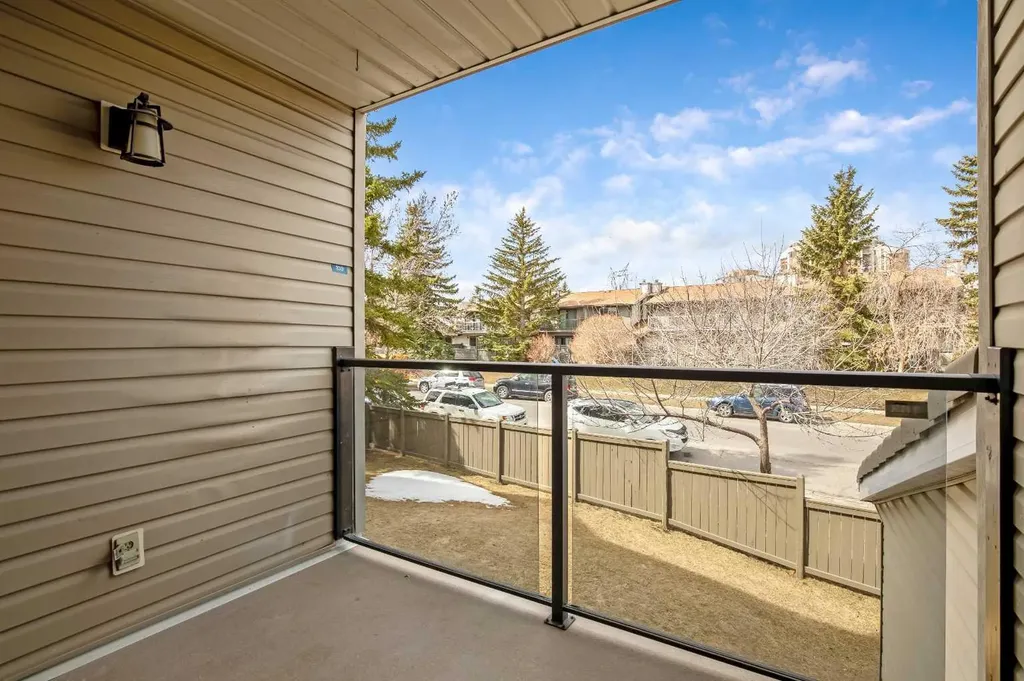 103 Coachway Lane SW Calgary AB T3H 2V9