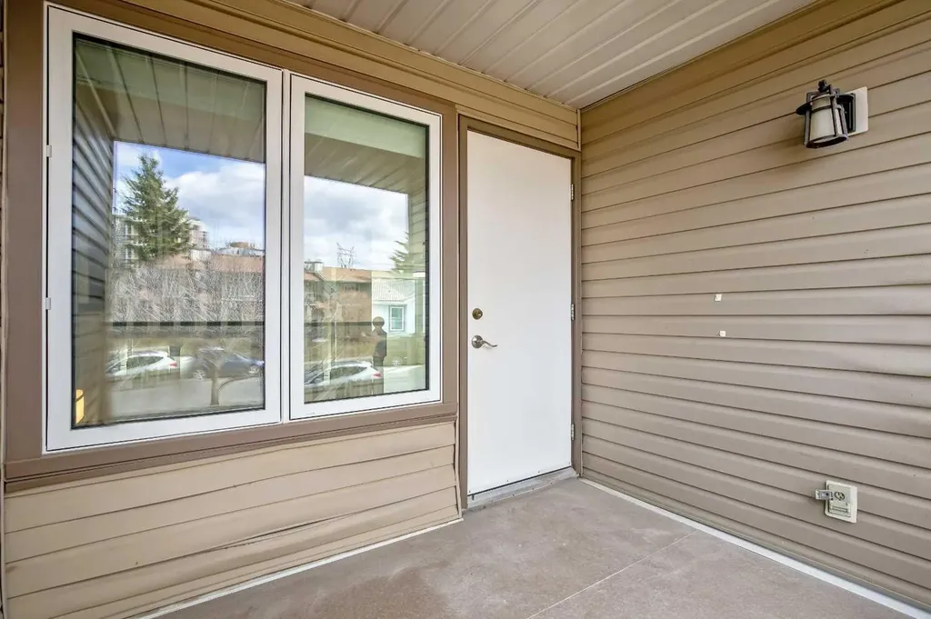 103 Coachway Lane SW Calgary AB T3H 2V9