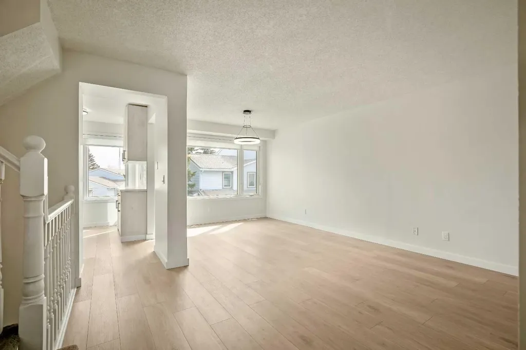 103 Coachway Lane SW Calgary AB T3H 2V9