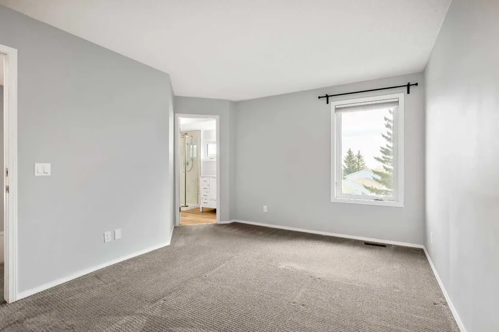 103 Coachway Lane SW Calgary AB T3H 2V9
