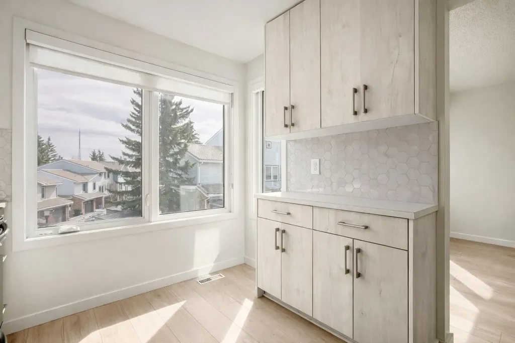 103 Coachway Lane SW Calgary AB T3H 2V9