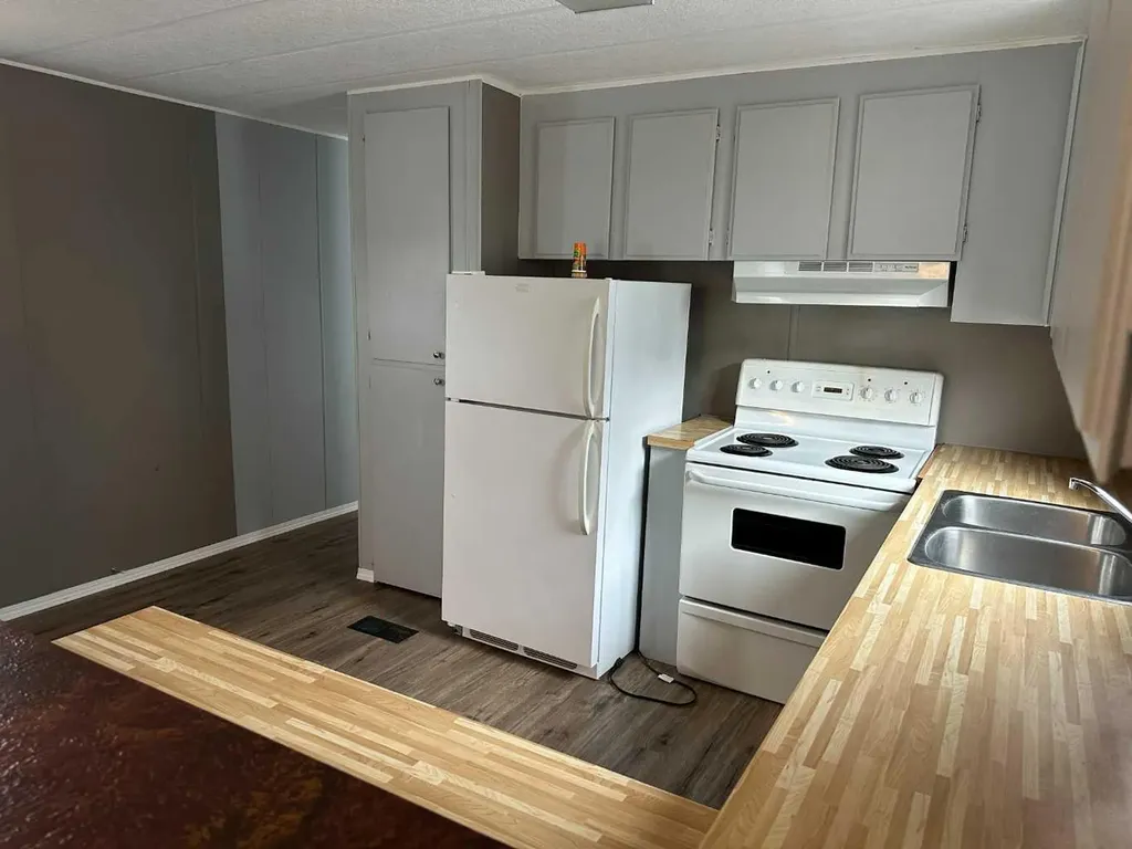 607 Limestone Way Nordegg AB T0M2H0