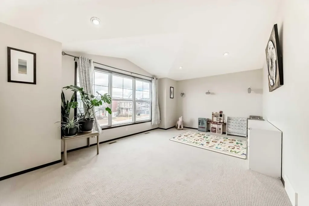 691 Panamount Boulevard NW Calgary AB T3K 0J1