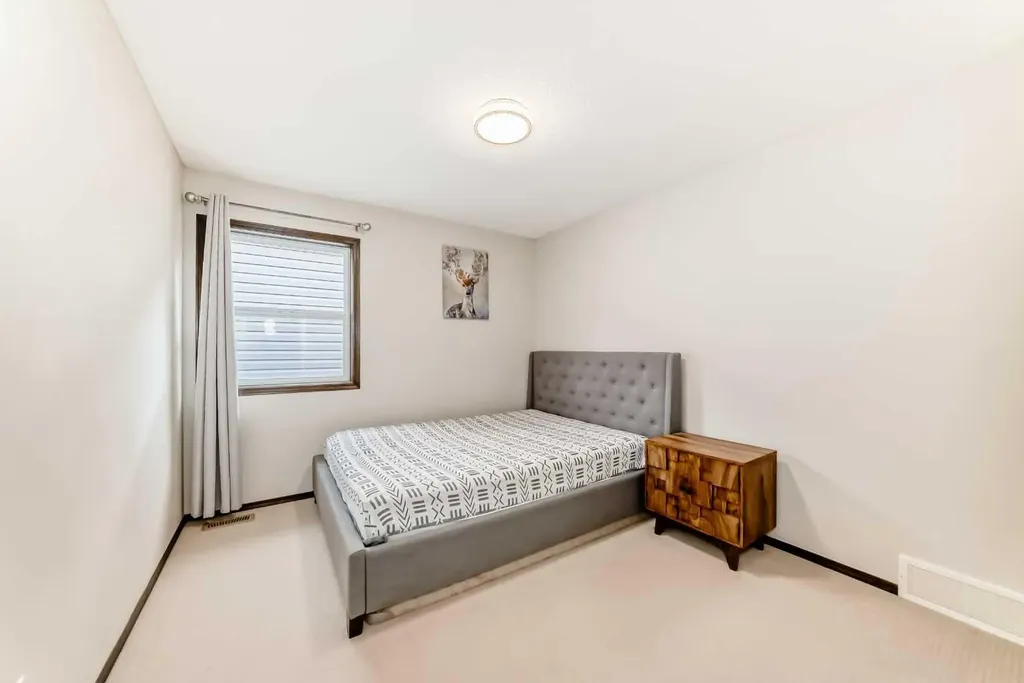 691 Panamount Boulevard NW Calgary AB T3K 0J1