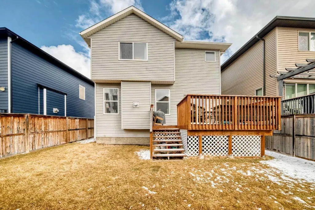 691 Panamount Boulevard NW Calgary AB T3K 0J1
