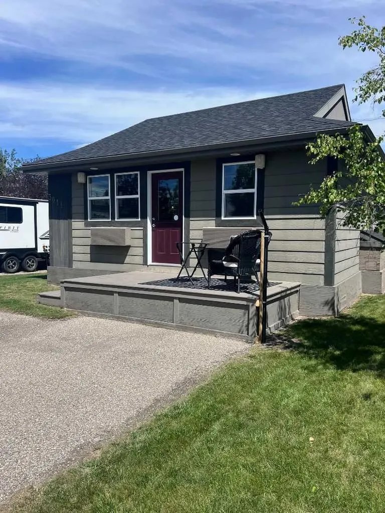 3011 South Pine Lake Road Rural Red Deer County AB T0M 1S0