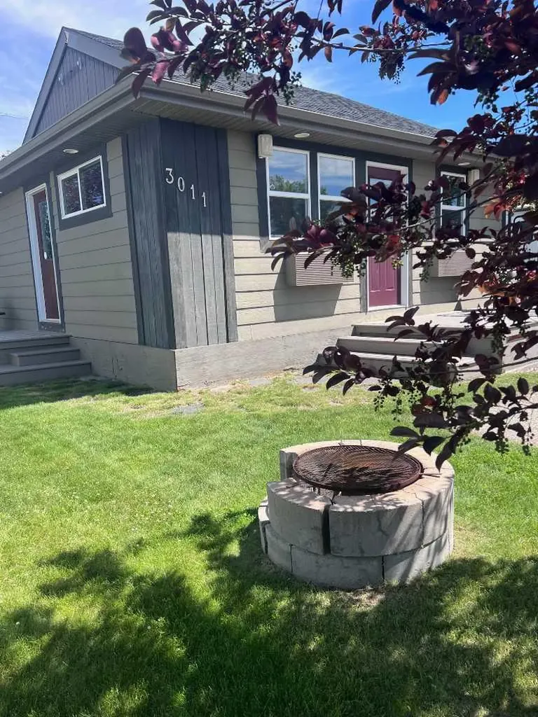 3011 South Pine Lake Road Rural Red Deer County AB T0M 1S0