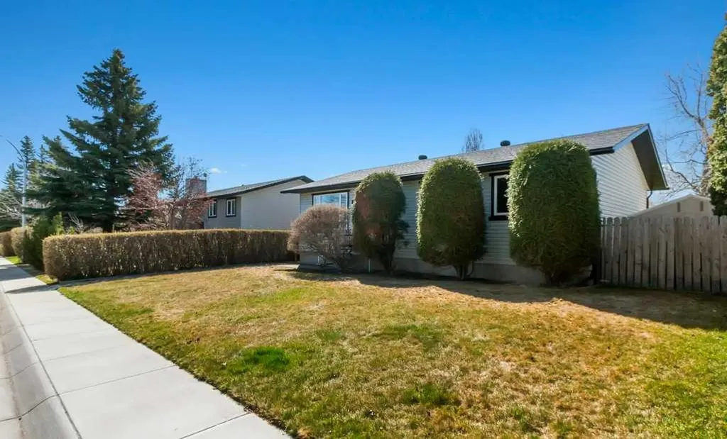 1417 Mccrimmon Drive Carstairs AB T0M 0N0