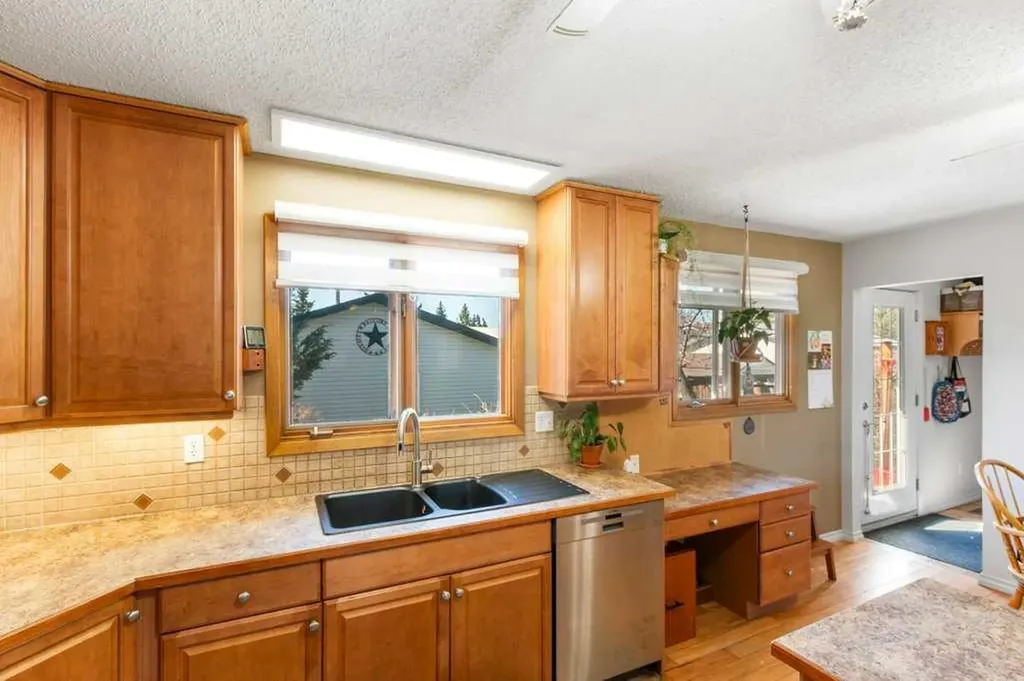 1417 Mccrimmon Drive Carstairs AB T0M 0N0