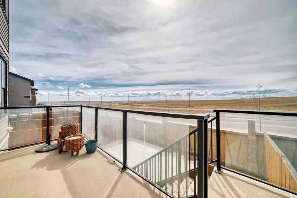 90 Howse Common NE Calgary AB T3P 1L2