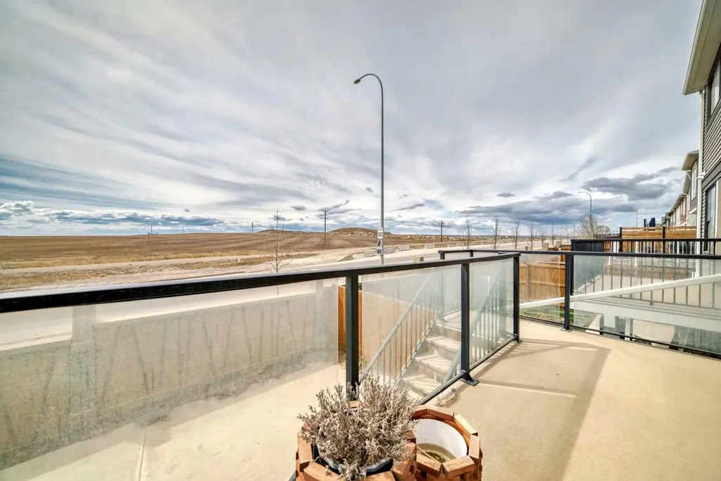 90 Howse Common NE Calgary AB T3P 1L2