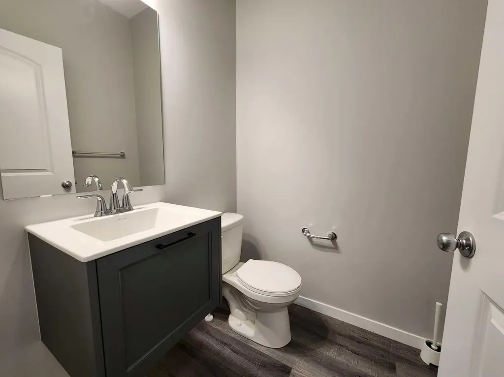 90 Howse Common NE Calgary AB T3P 1L2