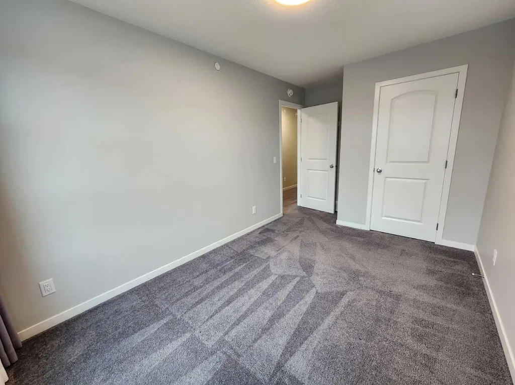 90 Howse Common NE Calgary AB T3P 1L2