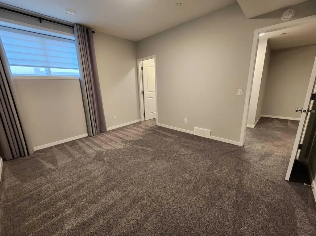 90 Howse Common NE Calgary AB T3P 1L2
