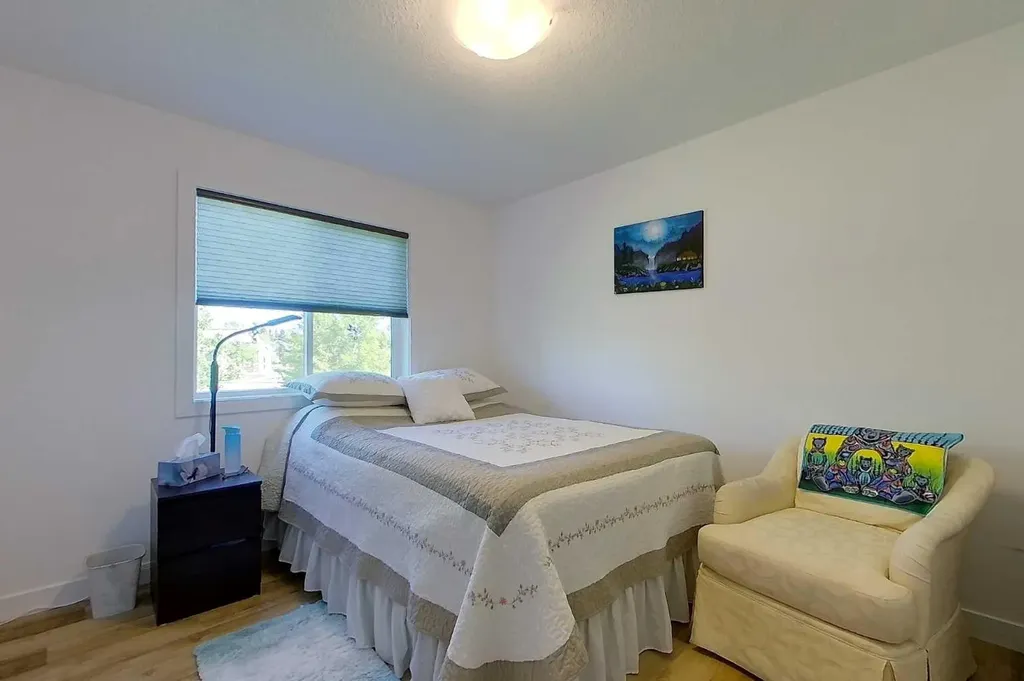908 7 Avenue SE Slave Lake AB T0G 2A3