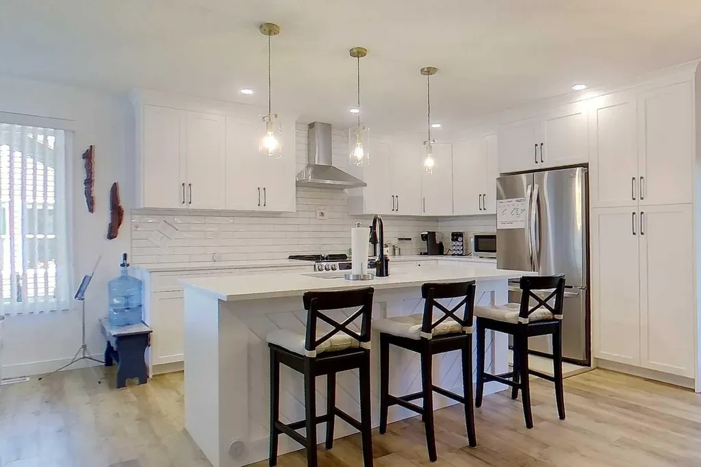 908 7 Avenue SE Slave Lake AB T0G 2A3
