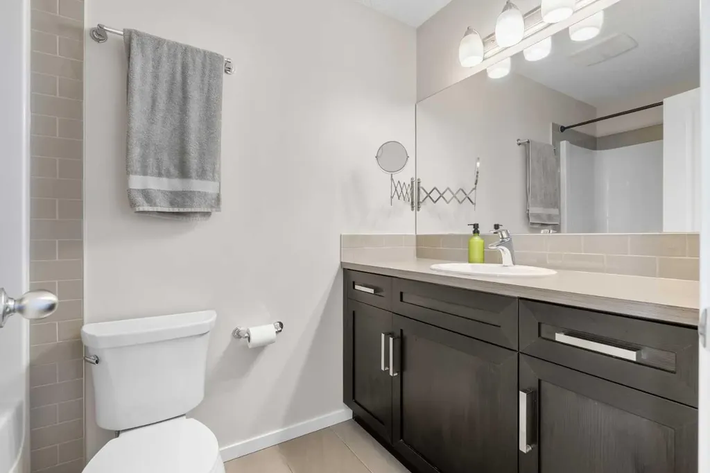 56 Legacy Main Street SE Calgary AB T2X 0Y6