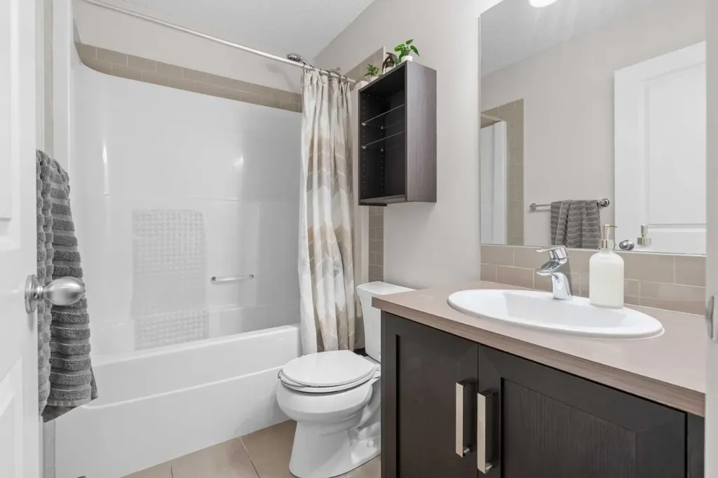 56 Legacy Main Street SE Calgary AB T2X 0Y6