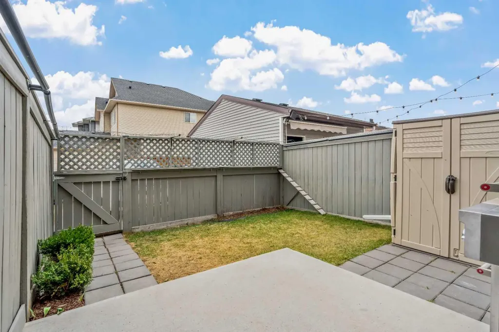 56 Legacy Main Street SE Calgary AB T2X 0Y6